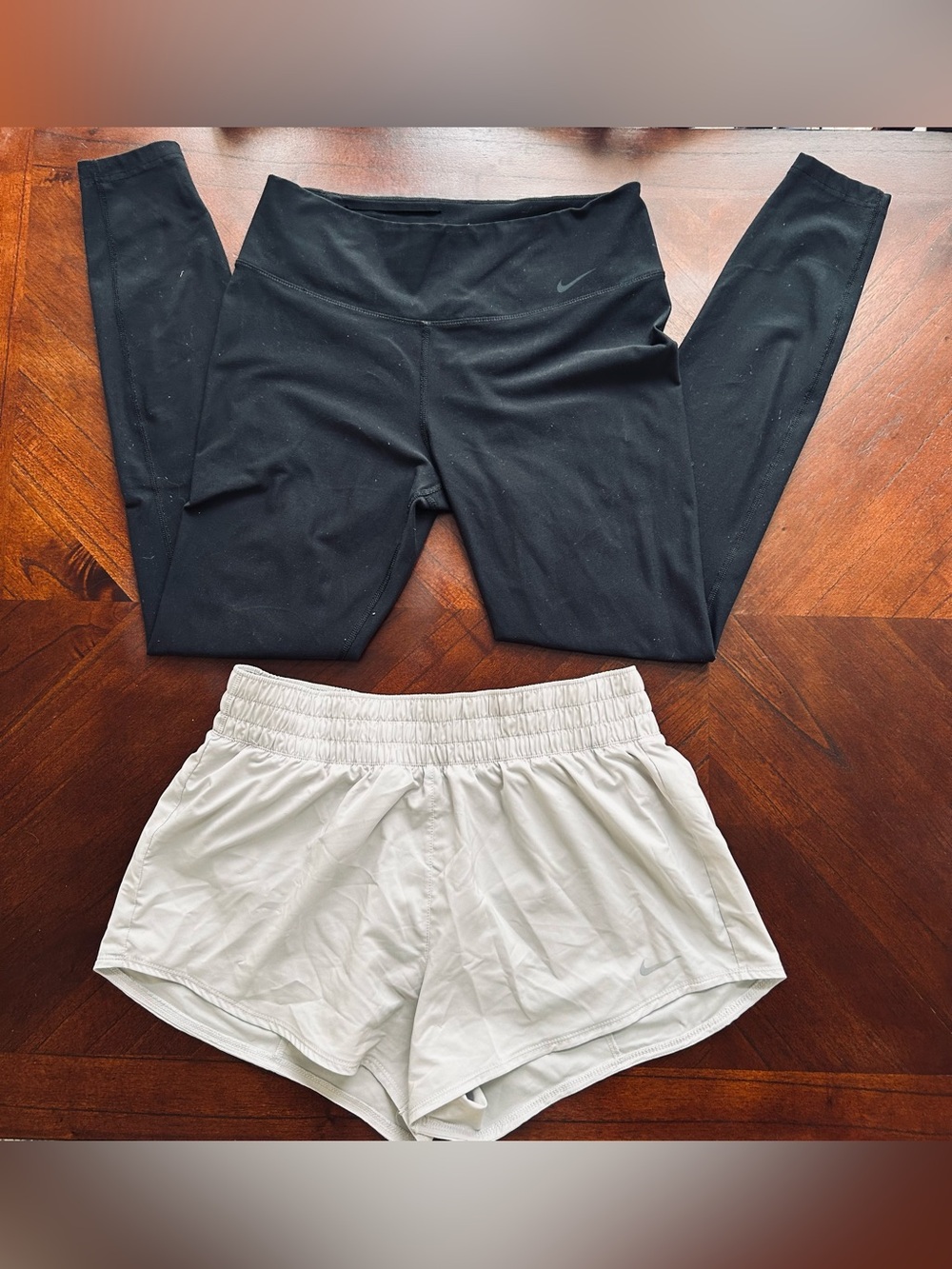 Nike Black High-Rise Leggings with White Athletic Shorts size M